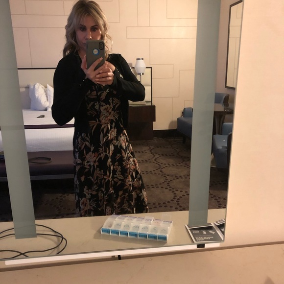 Meet your Posher, Leigh - Picture 4 of 8